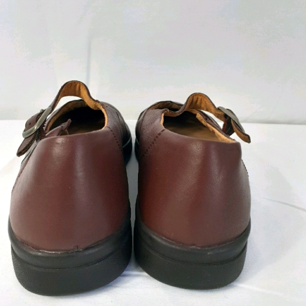 SoftSpots Womens Size 9 Brown Leather Mary Jane Flat Shoes - Picture 3 of 3